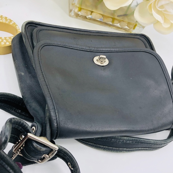 Vintage Coach Fold Over Bag Crossbody Shoulder Bag - Picture 4 of 8